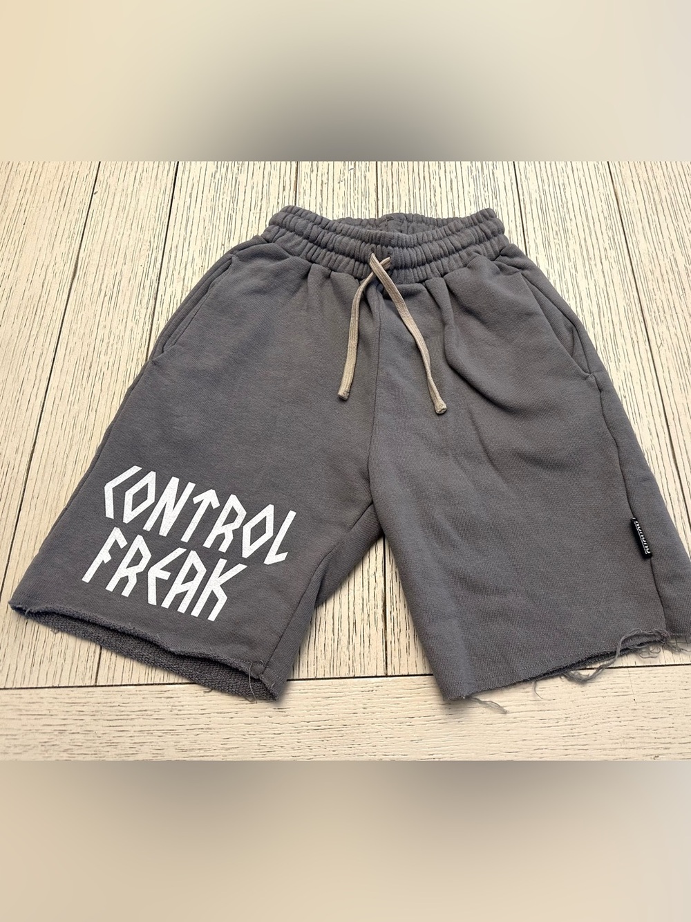 Nununu Control Freak Shorts Unisex Kids Size 6/7